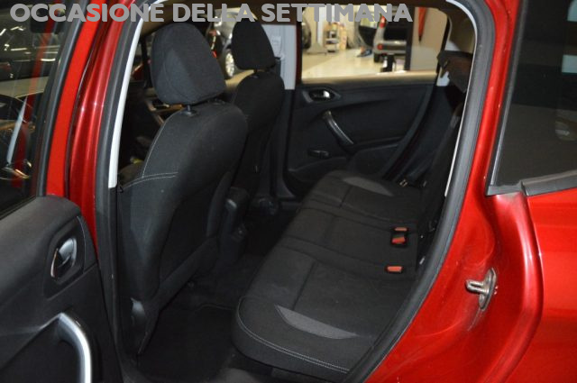 PEUGEOT 2008 usata, con Cruise Control
