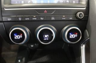 JAGUAR E-Pace usata, con Luci diurne LED