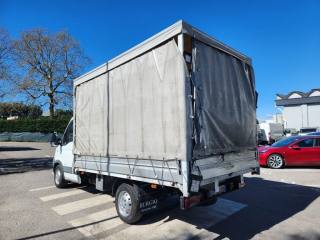 IVECO Daily usata, con Servosterzo