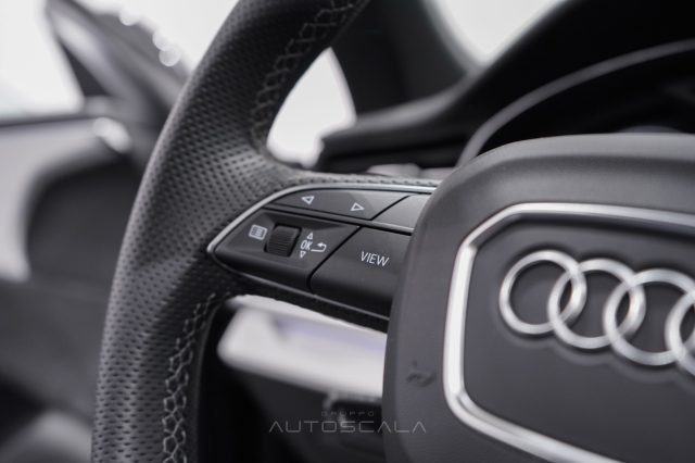 AUDI Q8 usata, con Touch screen