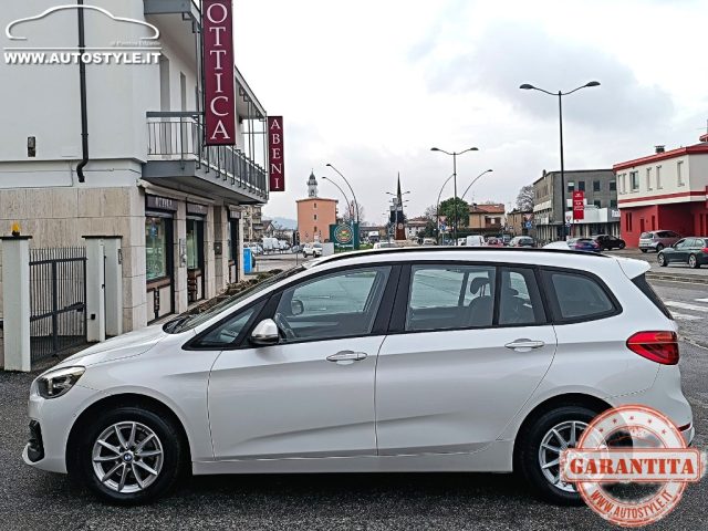 BMW 216 usata, con Luci diurne