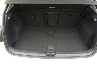 VOLKSWAGEN Golf usata, con Isofix