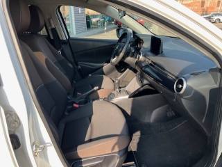 MAZDA 2 usata, con Volante in pelle