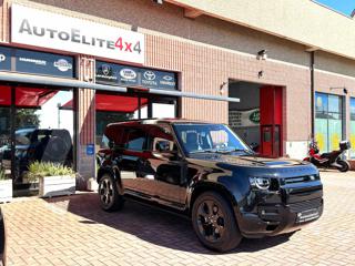 LAND ROVER Defender 110 3.0D  AWD Auto X-Dynamic SE Total black
