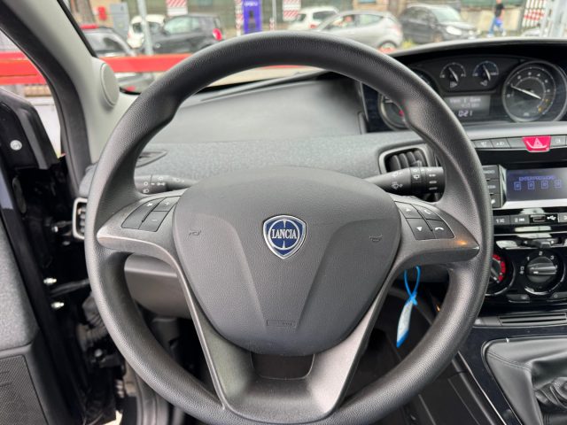 LANCIA Ypsilon usata, con Chiusura centralizzata