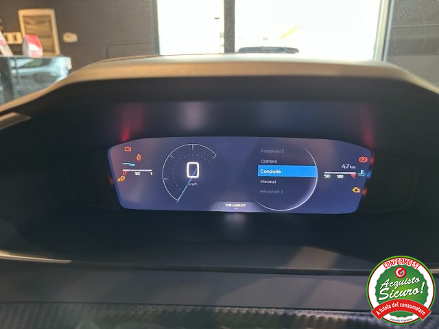 PEUGEOT 2008 usata, con Fari LED
