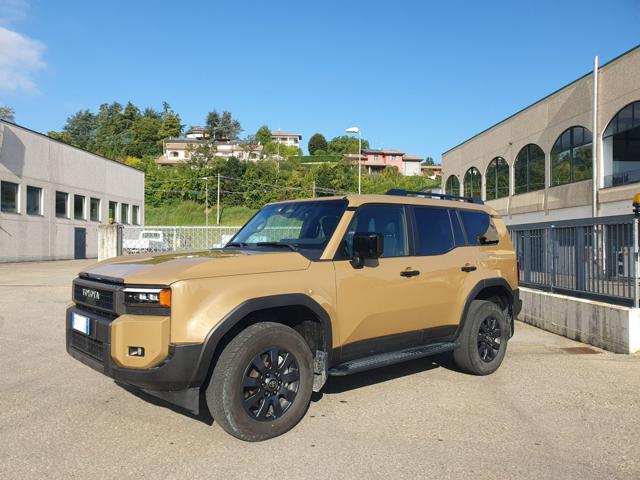 TOYOTA Land Cruiser usata, con Airbag