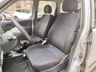 SUZUKI Ignis usata, con Sedile posteriore sdoppiato