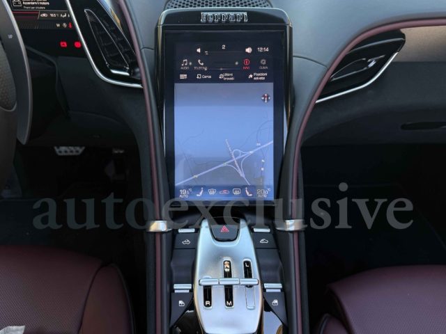 FERRARI Roma usata, con Autoradio digitale