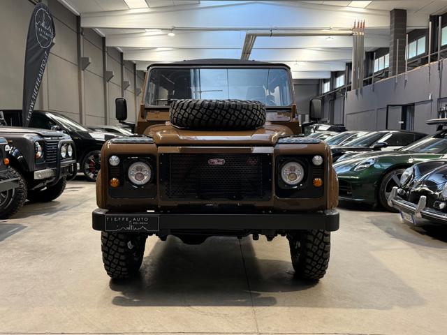LAND ROVER Defender usata, con Bracciolo