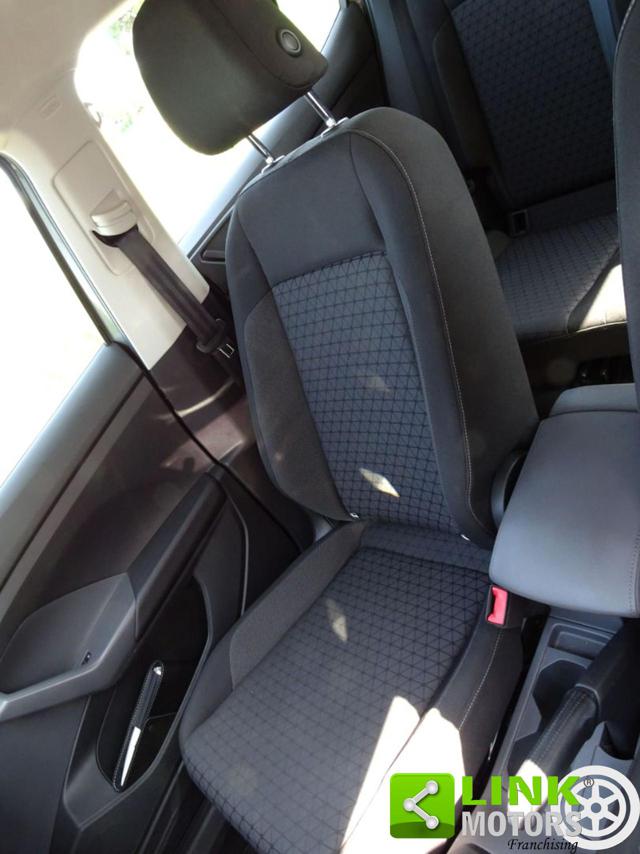 VOLKSWAGEN T-Cross usata, con Controllo elettronico della corsia