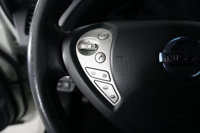 NISSAN Leaf usata, con Servosterzo