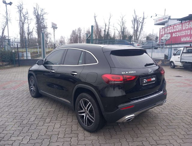 MERCEDES-BENZ GLA 200 usata, con Antifurto