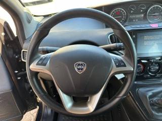 LANCIA Ypsilon usata, con Airbag