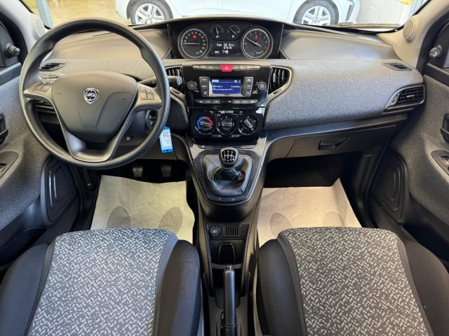 LANCIA Ypsilon usata, con ESP