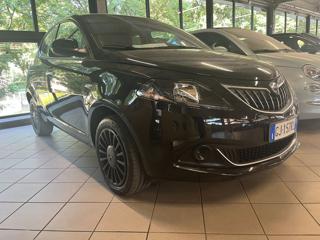 LANCIA Ypsilon 1.0 FireFly 5 porte S&S Hybrid Silver