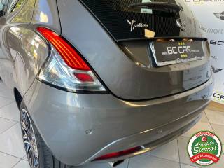 LANCIA Ypsilon usata, con Airbag testa