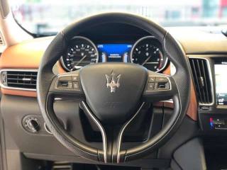 MASERATI Levante usata, con Luci diurne LED