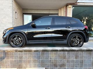 MERCEDES-BENZ GLA 180 usata, con Cerchi in lega