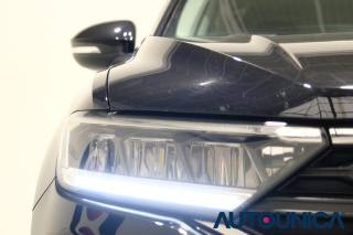 VOLKSWAGEN T-Roc usata, con Controllo trazione