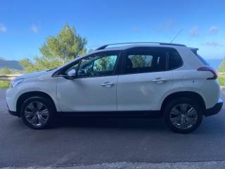 PEUGEOT 2008 usata, con Autoradio