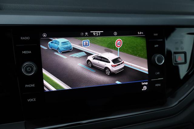 VOLKSWAGEN Taigo usata, con Apple CarPlay