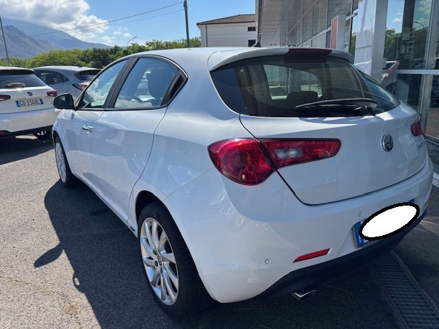 ALFA ROMEO Giulietta usata, con Cerchi in lega