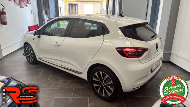 RENAULT Clio usata, con Airbag