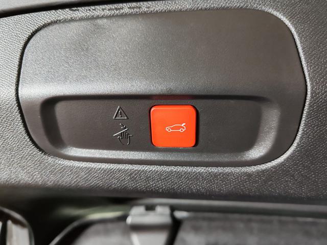 PEUGEOT 408 usata, con Volante in pelle