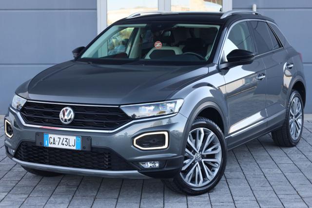 VOLKSWAGEN T-Roc usata, con Airbag