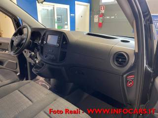 MERCEDES-BENZ Vito usata, con Sensori di parcheggio posteriori