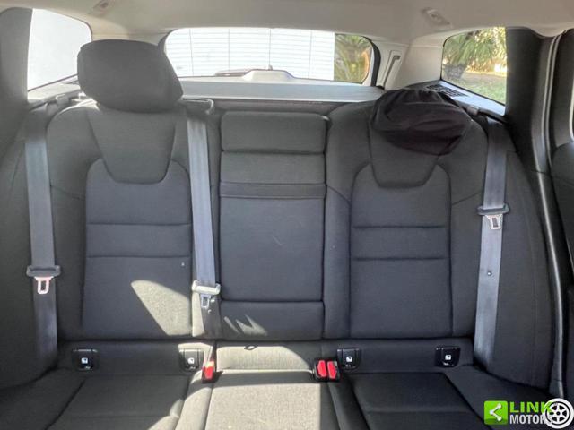 VOLVO V60 usata, con USB