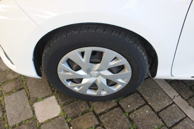 TOYOTA Yaris usata, con Sensore di pioggia