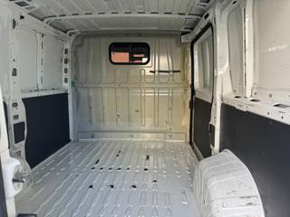 PEUGEOT Boxer usata, con Controllo trazione