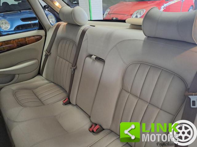 JAGUAR XJ usata 25