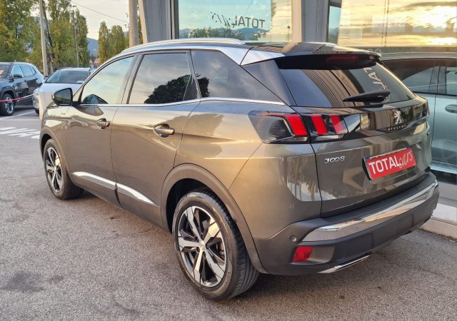 PEUGEOT 3008 usata, con Autoradio