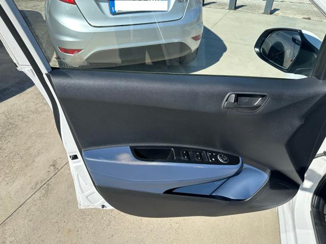 HYUNDAI i10 usata, con Servosterzo