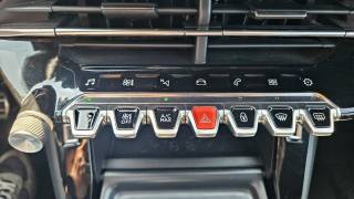 PEUGEOT 2008 usata, con Bluetooth