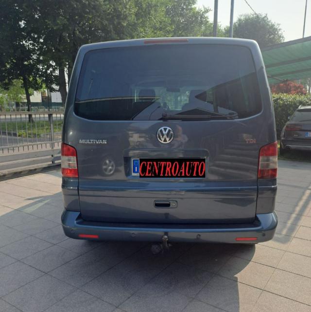 VOLKSWAGEN Multivan usata, con Autoradio