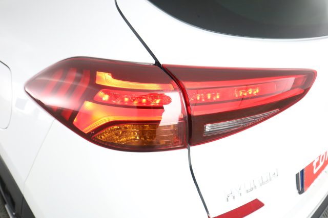 HYUNDAI Tucson usata 8