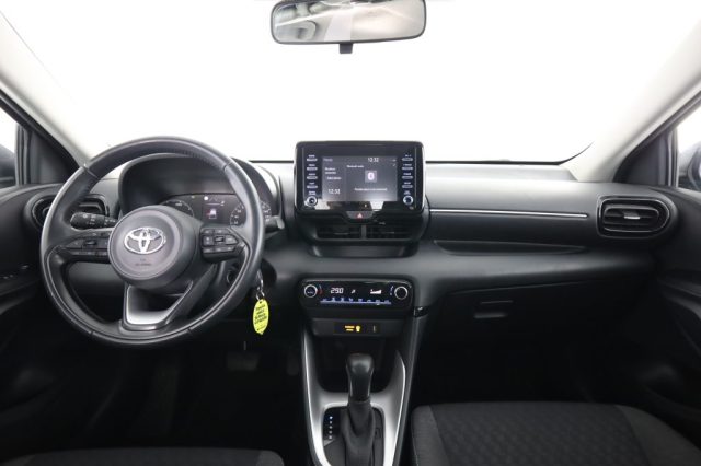 TOYOTA Yaris usata 4