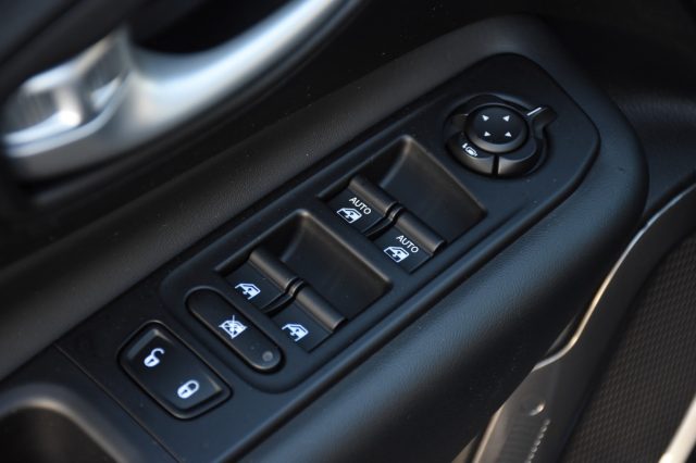 JEEP Renegade usata, con Servosterzo