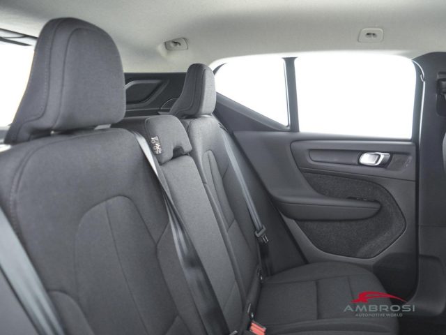 VOLVO XC40 usata 9
