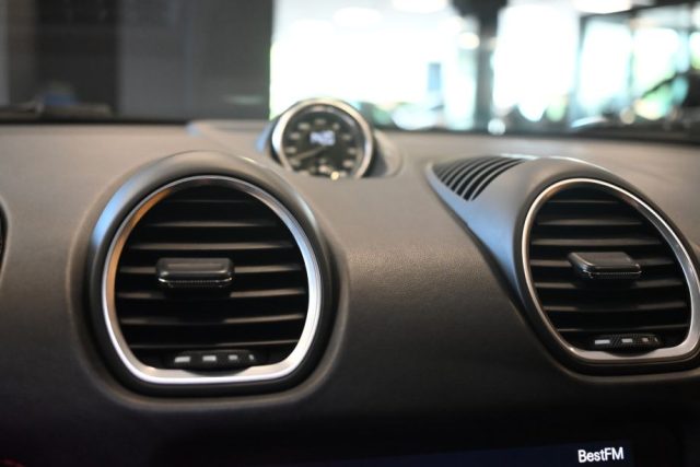 PORSCHE Boxster usata 47