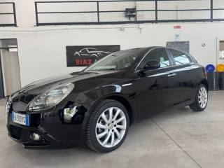 ALFA ROMEO Giulietta usata, con Autoradio