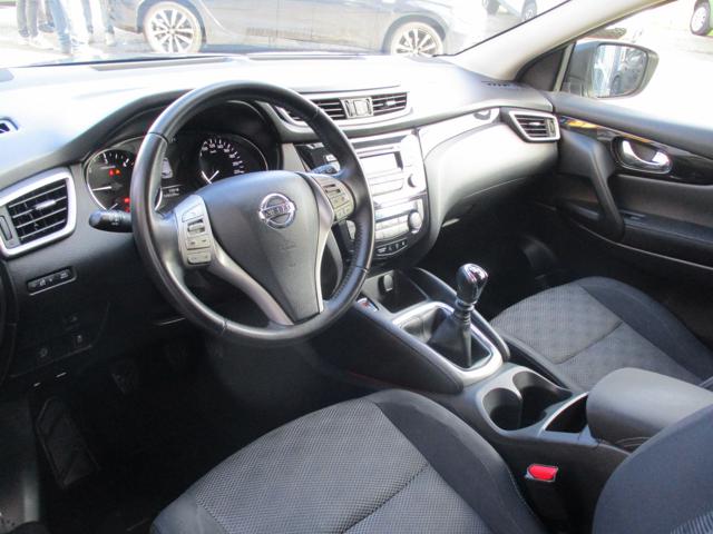 NISSAN Qashqai usata, con Volante multifunzione