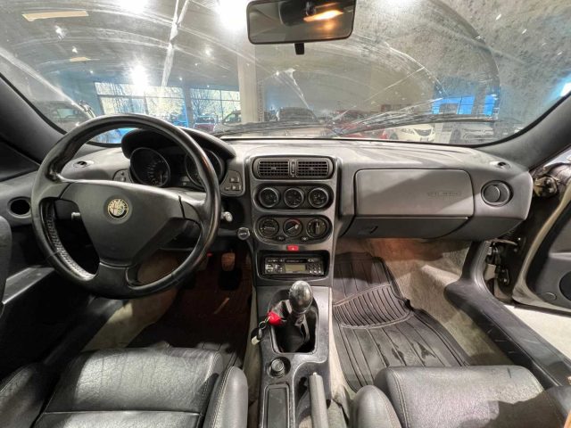 ALFA ROMEO GTV usata 12
