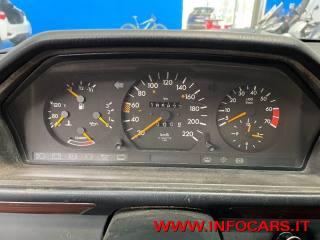 MERCEDES-BENZ 200 usata 15