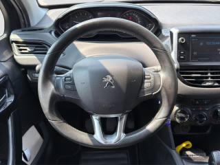 PEUGEOT 208 usata 12