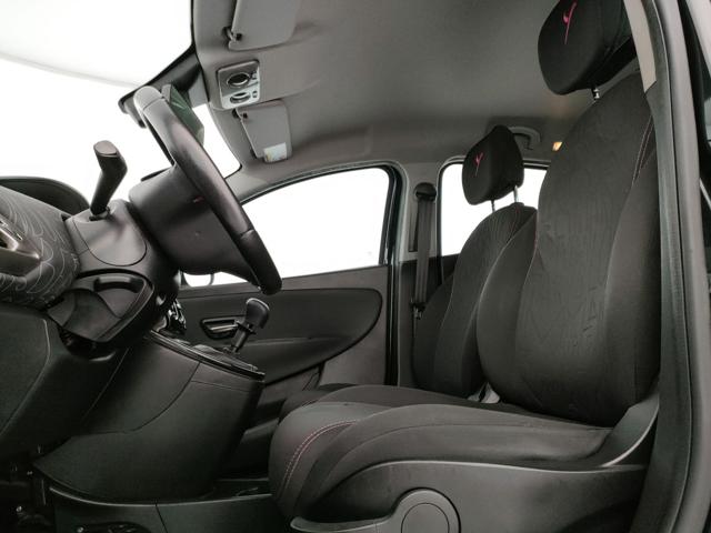 LANCIA Ypsilon usata, con Autoradio